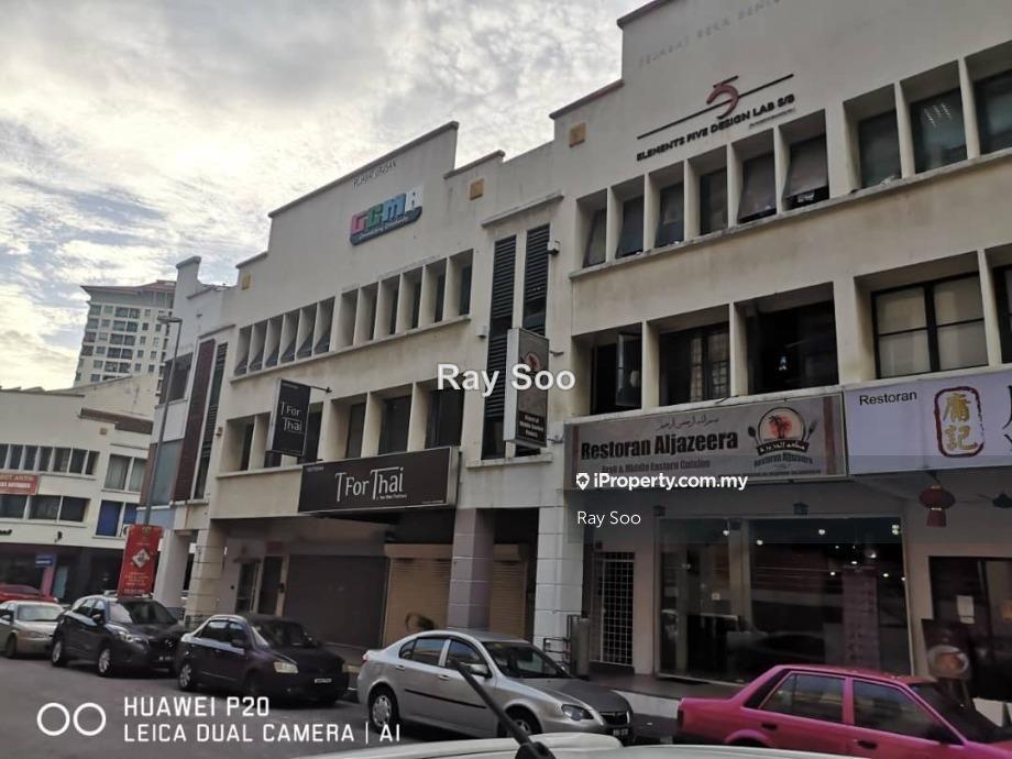 3 storey Shop Lot Damansara Perdana