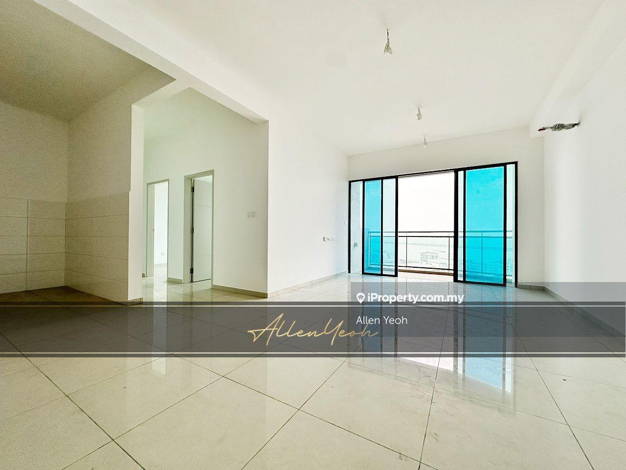 Waterside Residence, Seaview Rare Original 1249sqft, The Light City