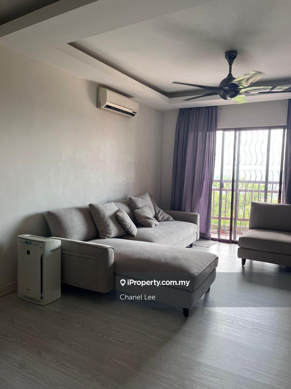 Villamas condo tastefully renovated worth for money