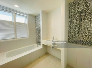 28 Dutamas Penthouse 