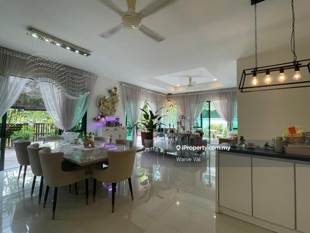 Fully Furnished Semi-D house with Land for Rent