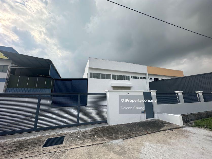 Taman Perindustrian Puchong Factory for Sale