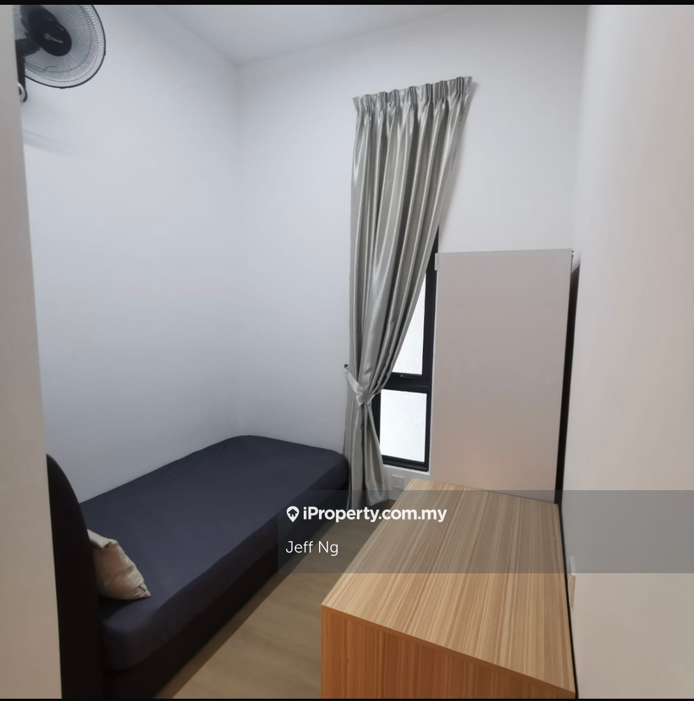 Nice Unit With Friendly Owner