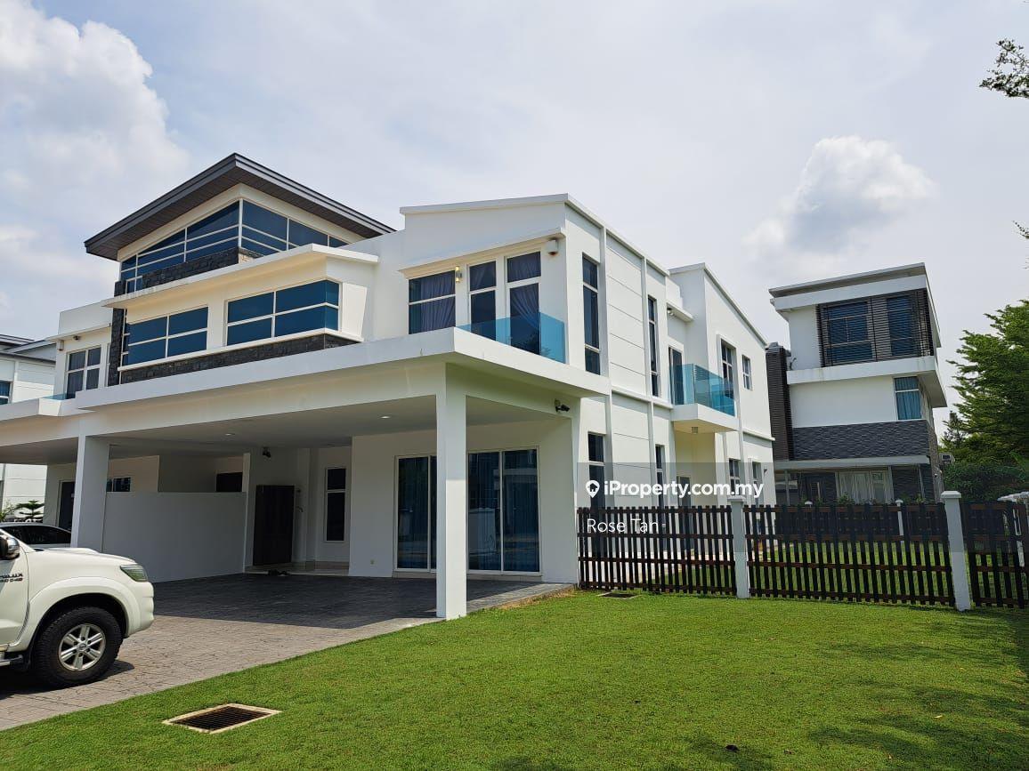Perdana Lakeview East Semi-D Rental in Cyberjaya's Lakeside Community