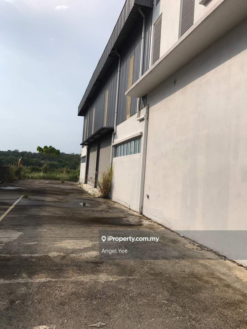 2 Storey Semi-D factory warehouse @ Kawasan Perindustrian Beranang