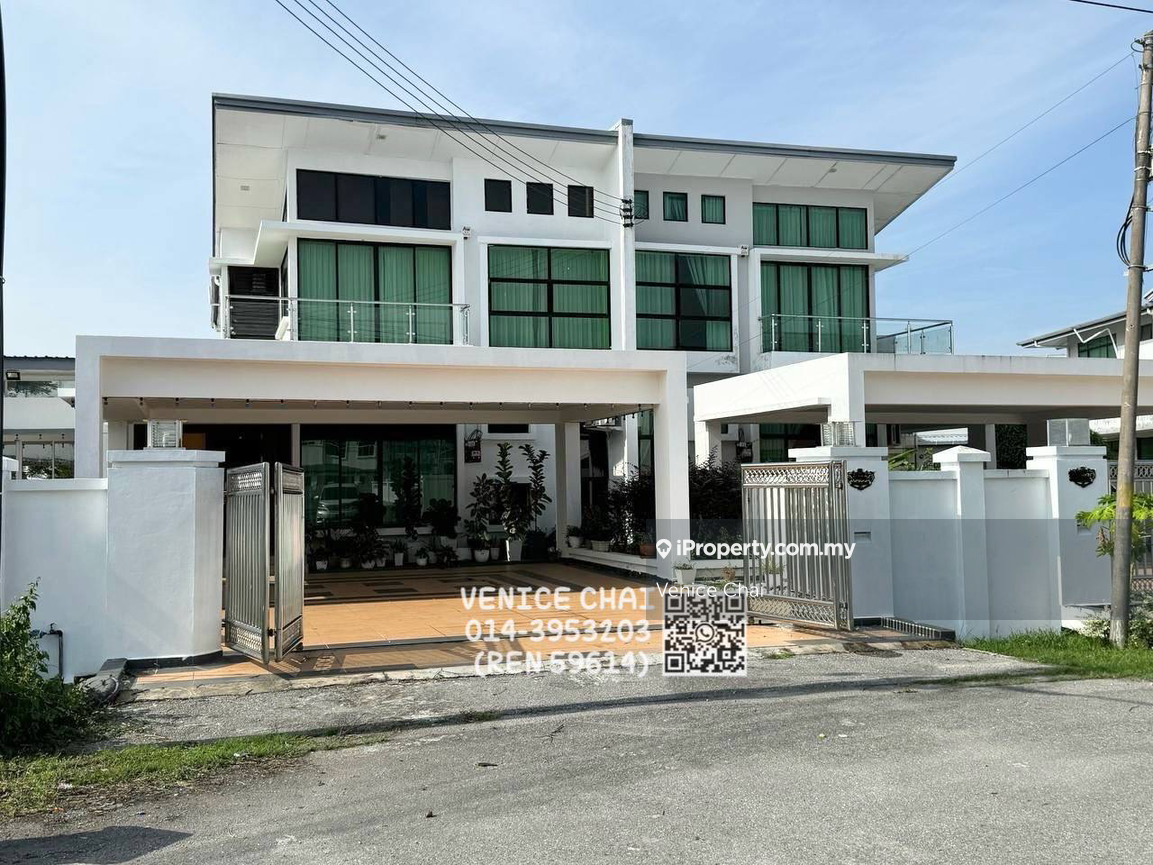 Double Storey Semi-D House For Sale 