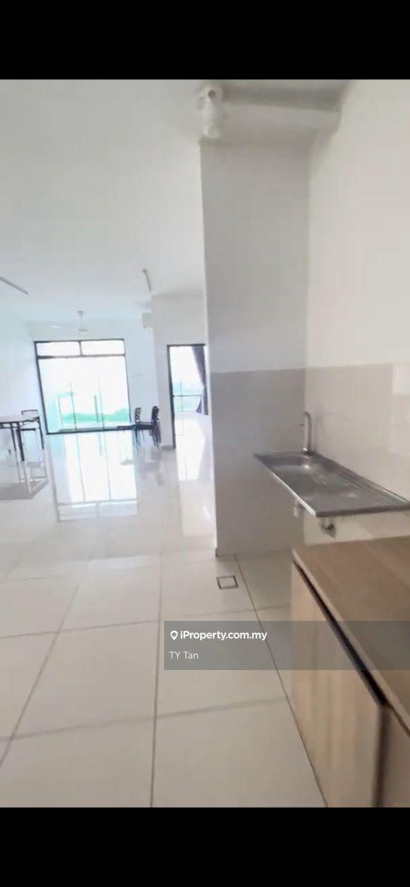Hot Area Near Midvalley Southkey Brand New Unit Good For Investment