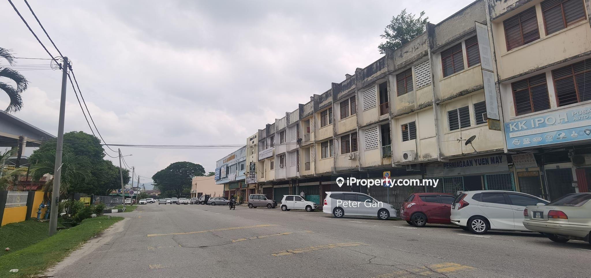 Pasir Putih 3 Storey Shop with Bigger Size
