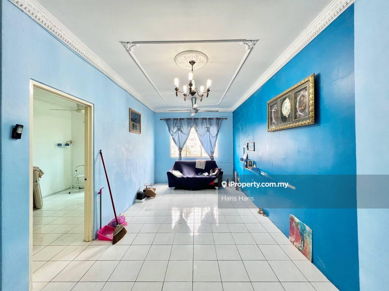 Beautiful View Menara KL 24hrs Gated & Guarded Built In Wardrobe 