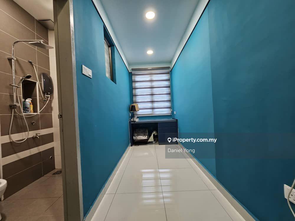 Tebrau Bandar Dato Onn Double Storey fully renovated