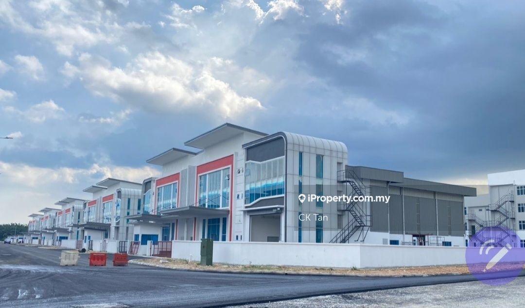 Suria industry park, sepang ,klia new semi d factory for rent