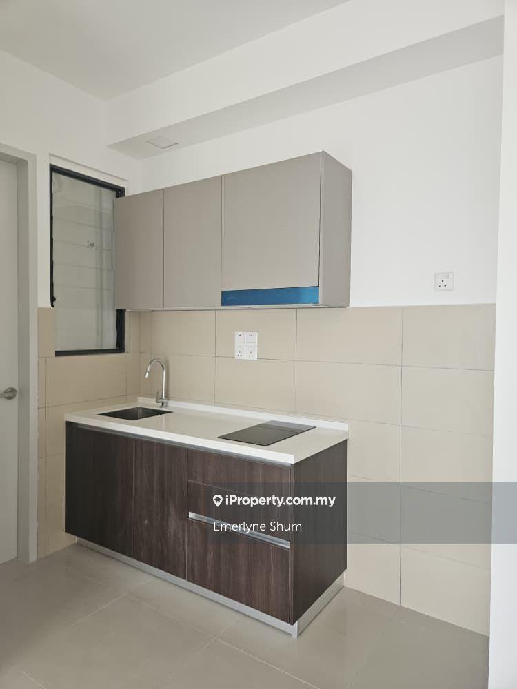 Fully Furniture With 5 Star Facility 