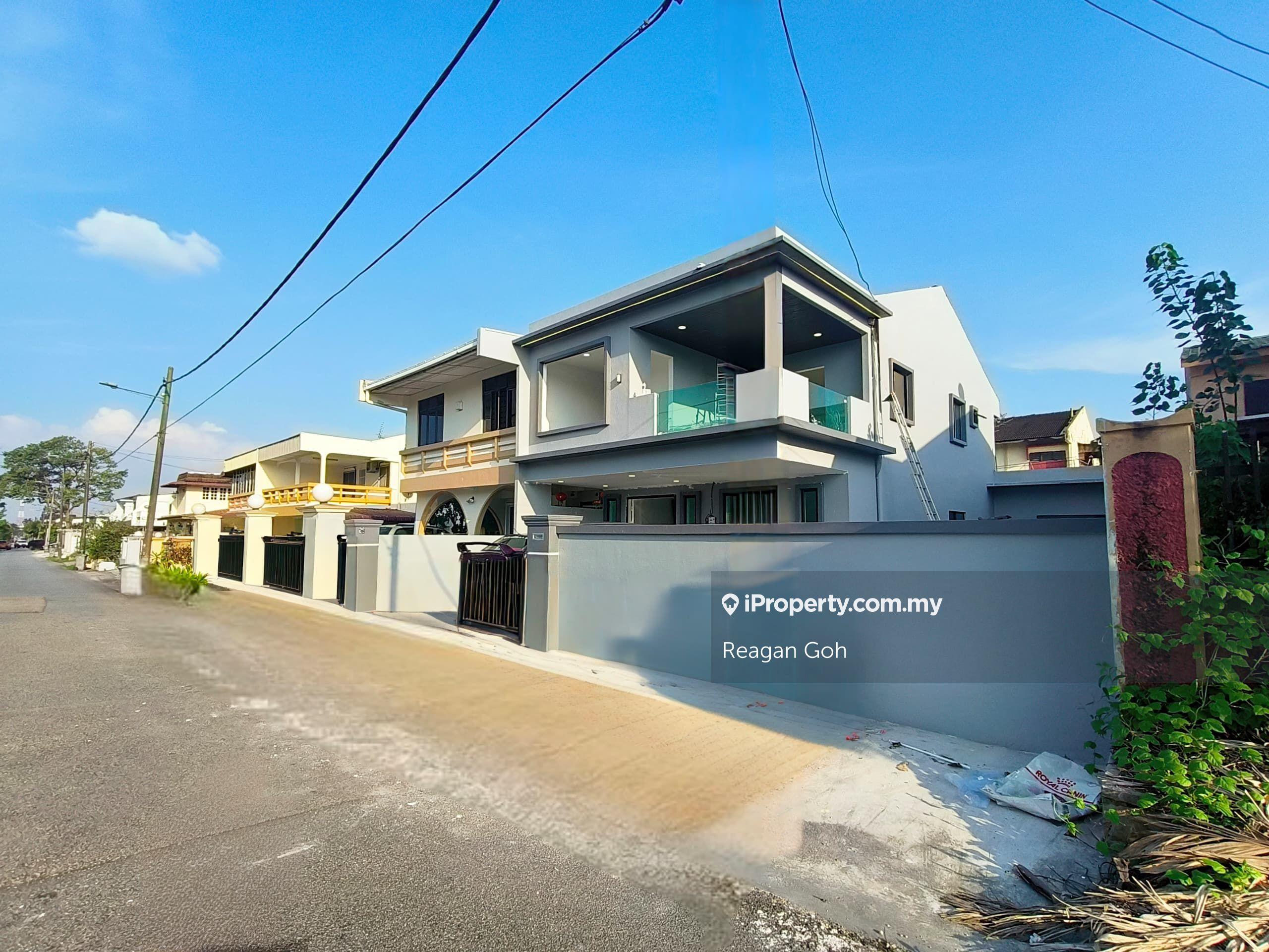 For Sale: Double Storey Semi-D at Jalan Bakar Batu, Taman Sentosa
