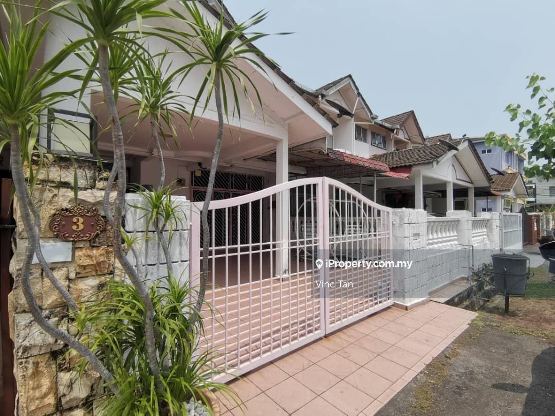A Freehold unit at Taman Kasturi Town area Melaka