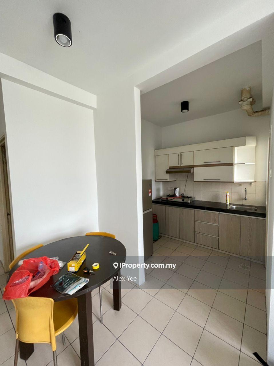 Walking distance to sunway international school, brt station to monash