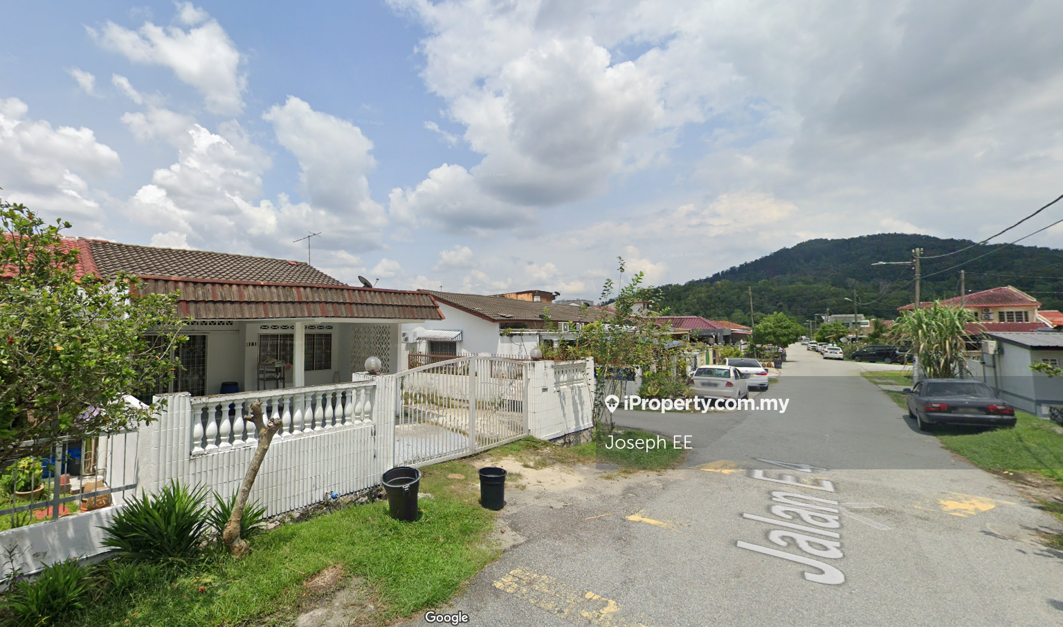 Taman Ehsan 1 Storey Endlot Terrace House For Sale