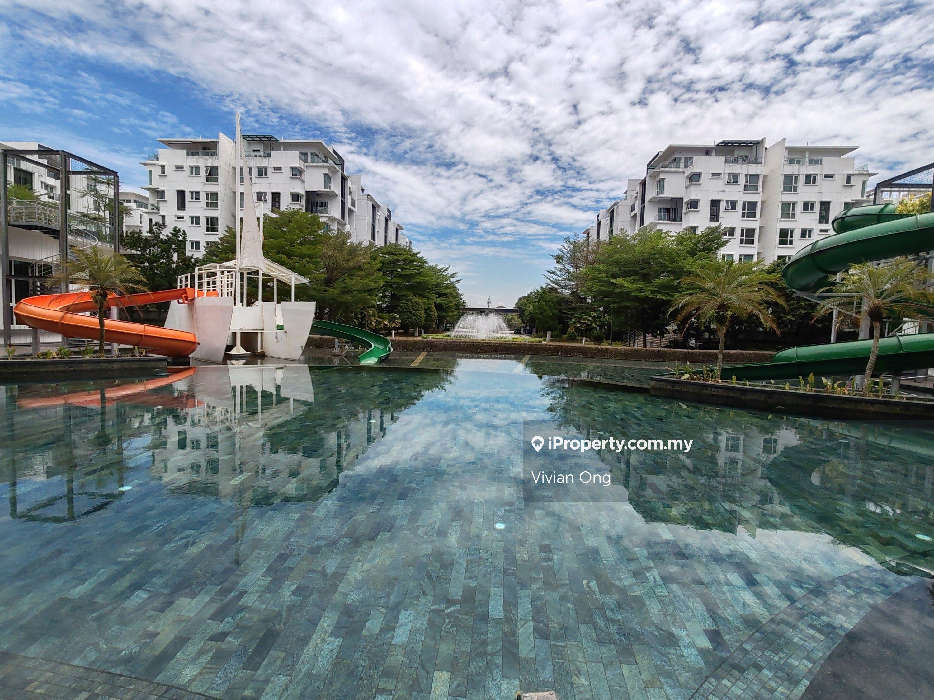 Duplex 280 Park Homes corner for sale, unoccupied, original condition