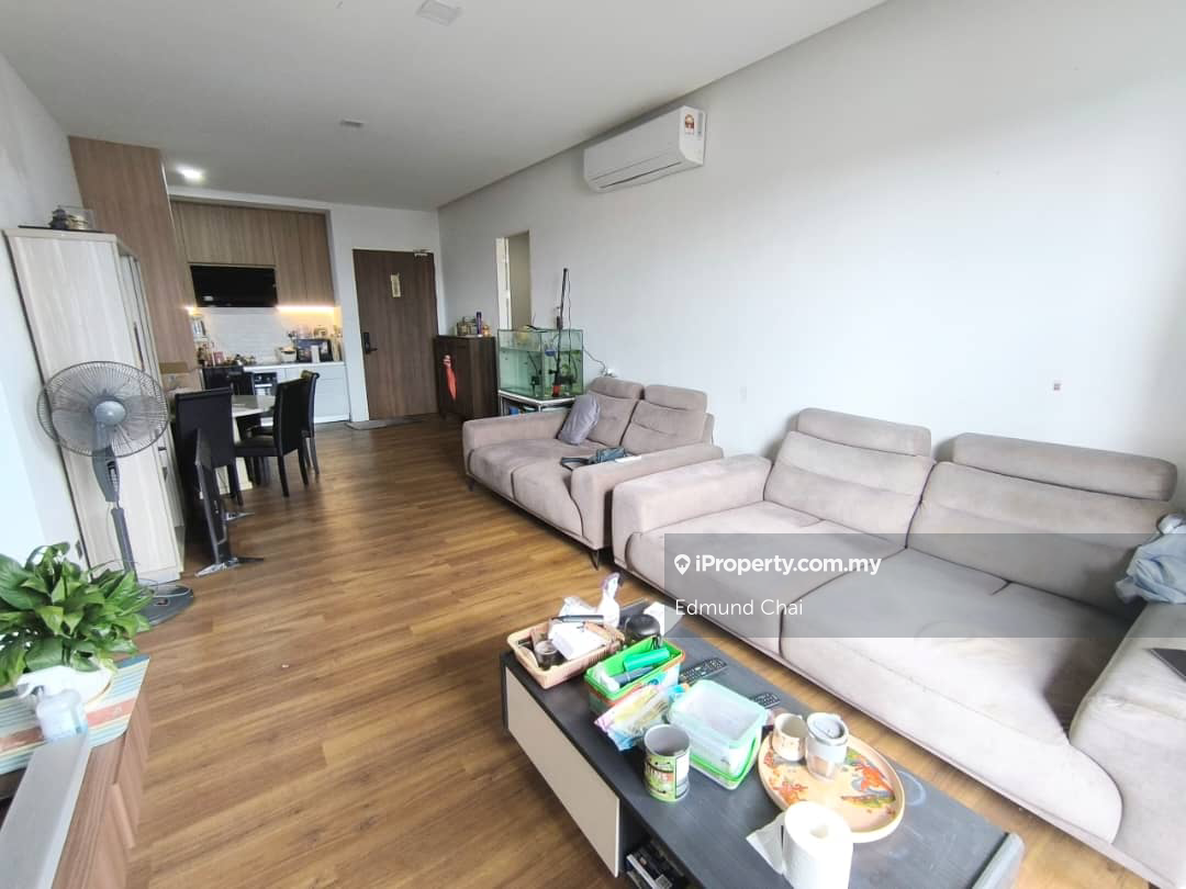 Toorak Park Apartment For Rent