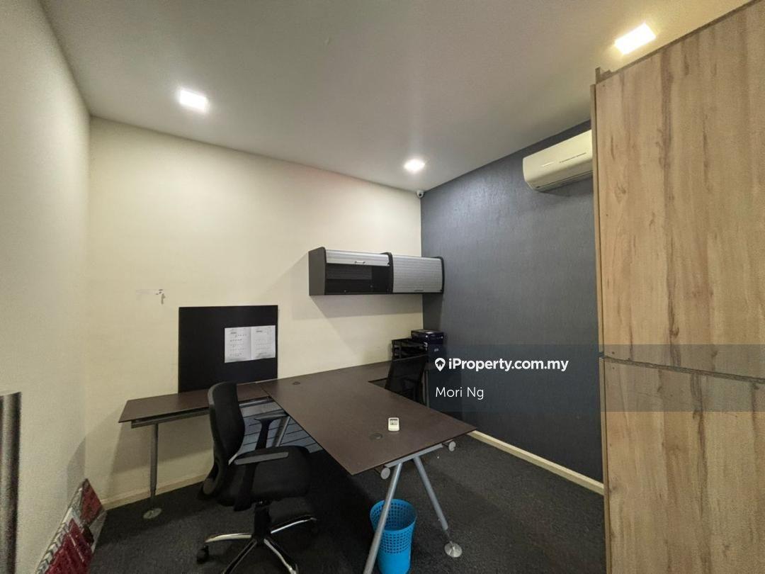 Fully Furnished Office Nexis Soho for Rent