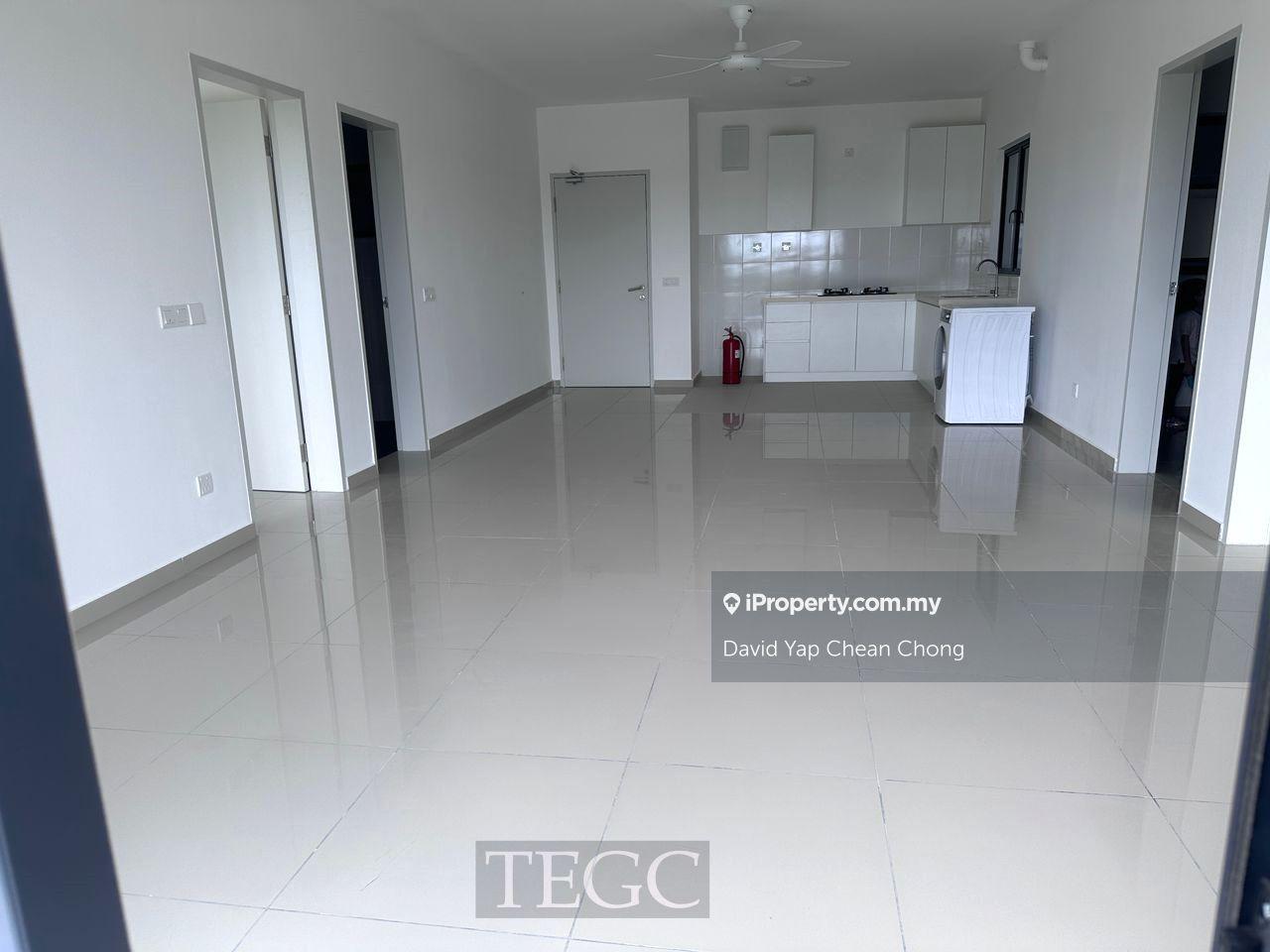 Duduk Seruang Apartment 1000sqft Partial Furnished