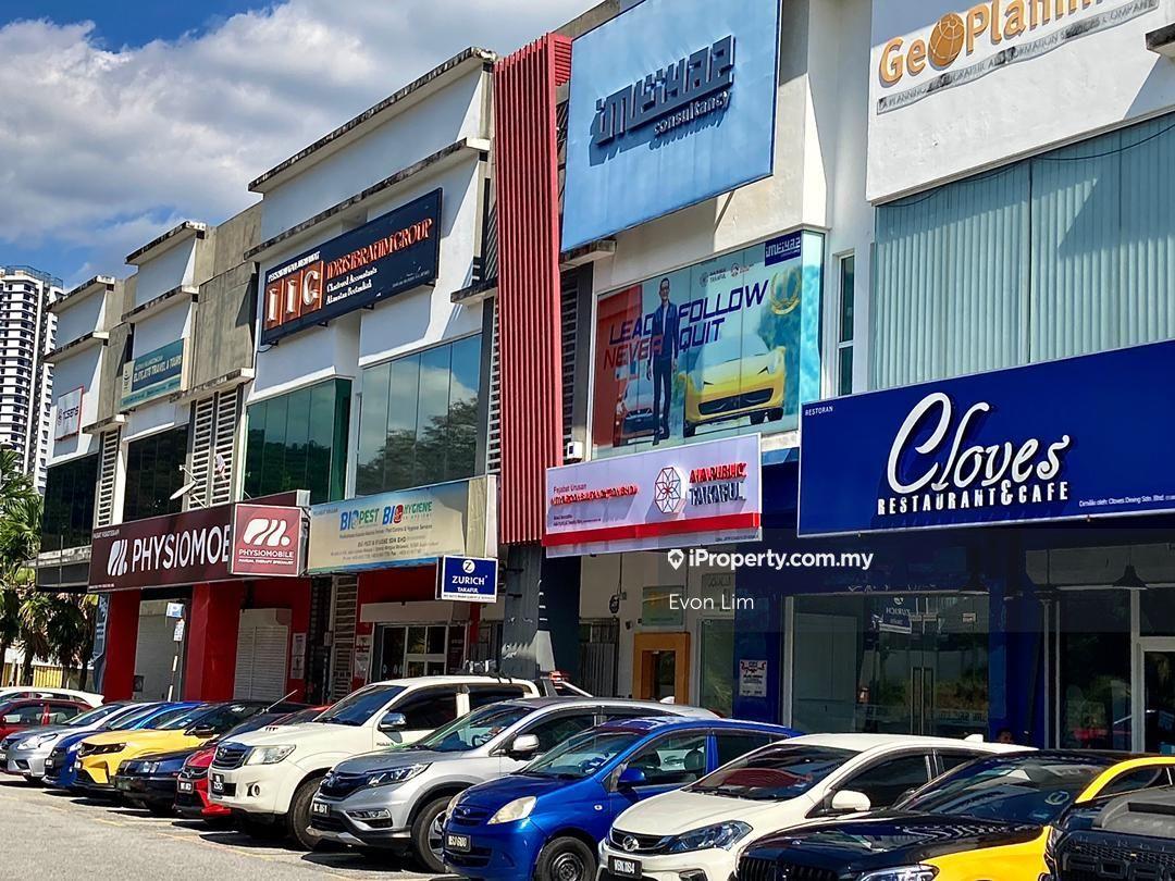 Near kwsp wangsa maju and rhb bank