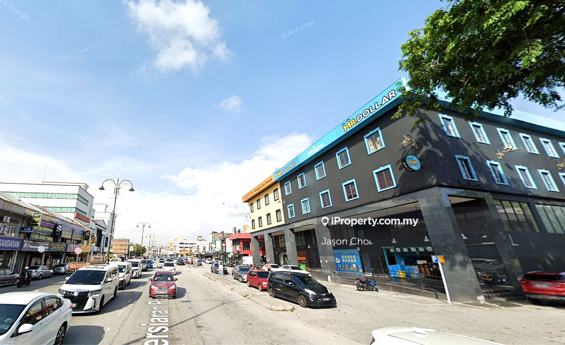 Exclusive 2 Adjoining Freehold Shop with Roi Above 4.5% at Port Klang