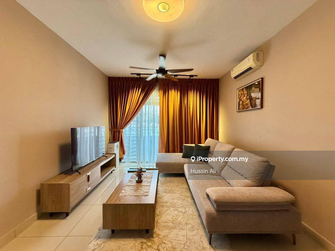Corner Unit, Tiara Parkhomes Condominium, Taman Bukit Mewah, Kajang
