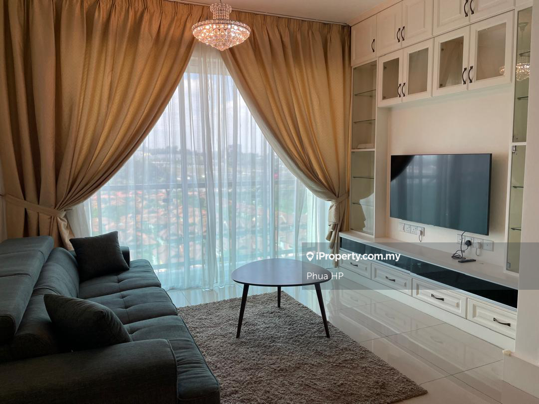 Well Furnished High Floor Corner Lot with Unblocked Palace view