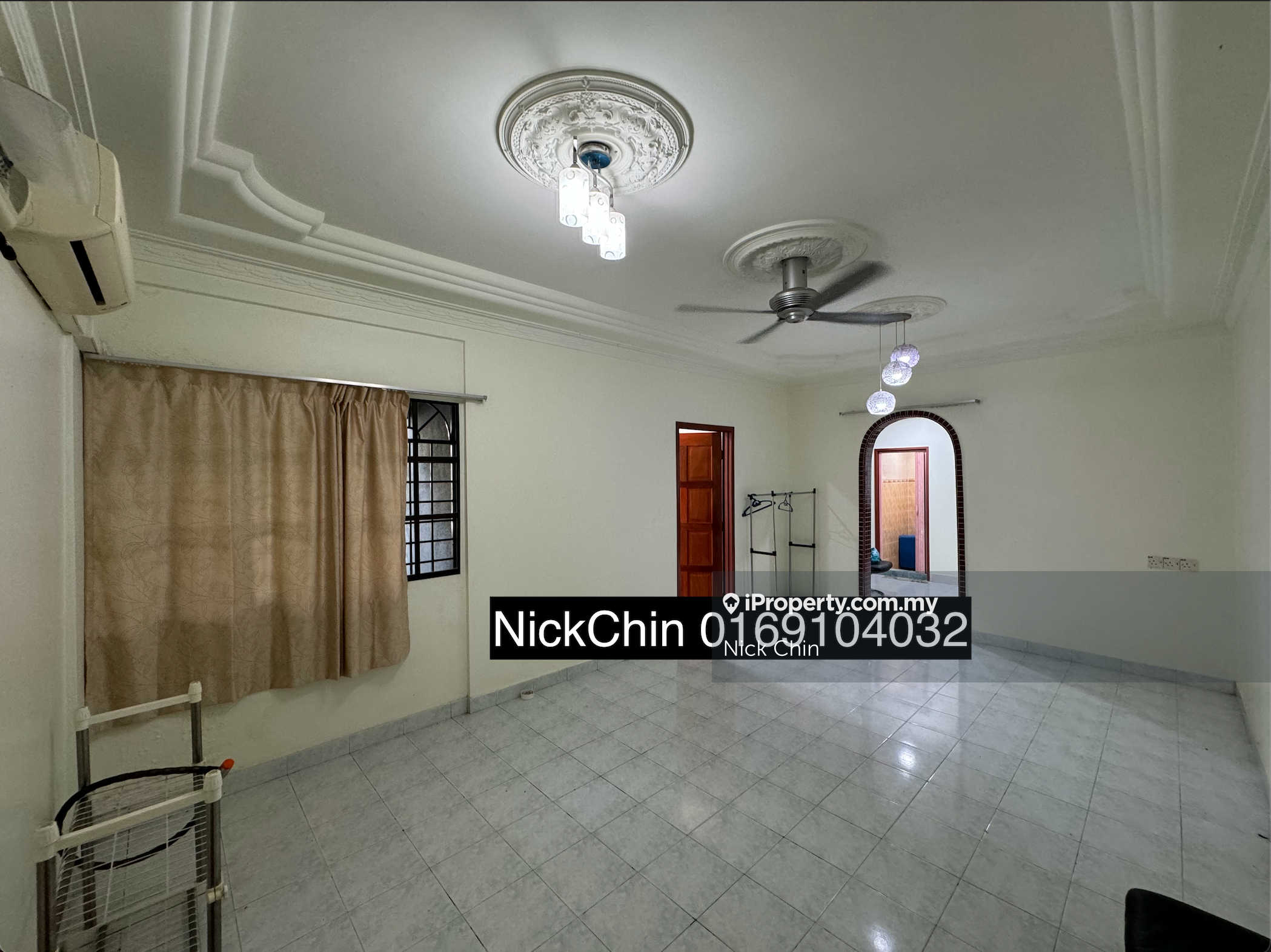 Puchong Utama Court 1 Ground Floor for Sale!!