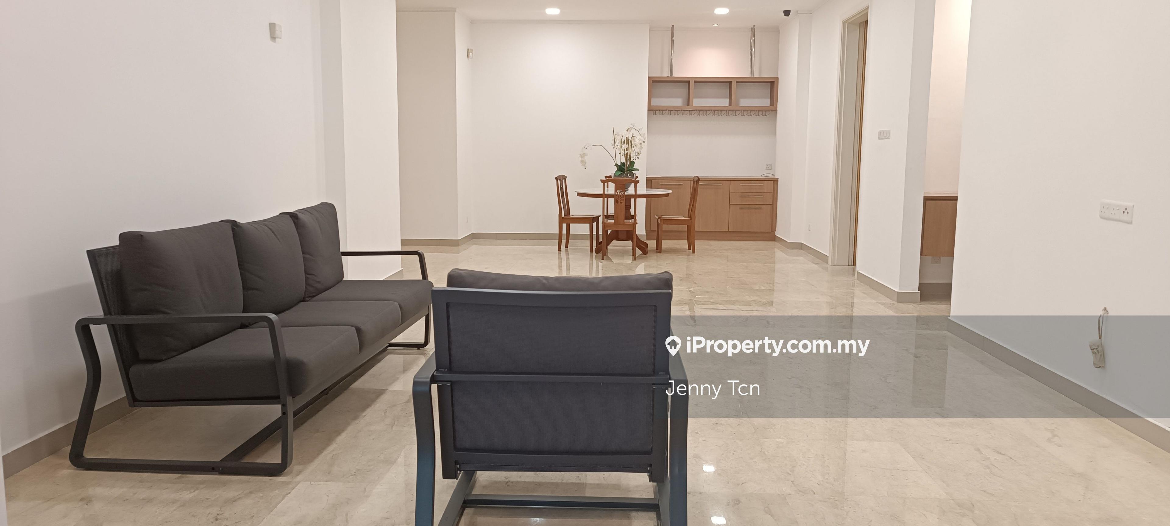 Ground Floor unit, Convenient parking lot