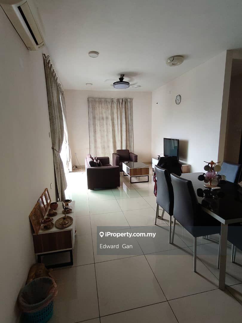 Apartment For Sale @ Larkin