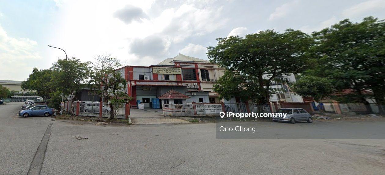 1.5 Storey Semi-D Factory Corner Lot For Sale