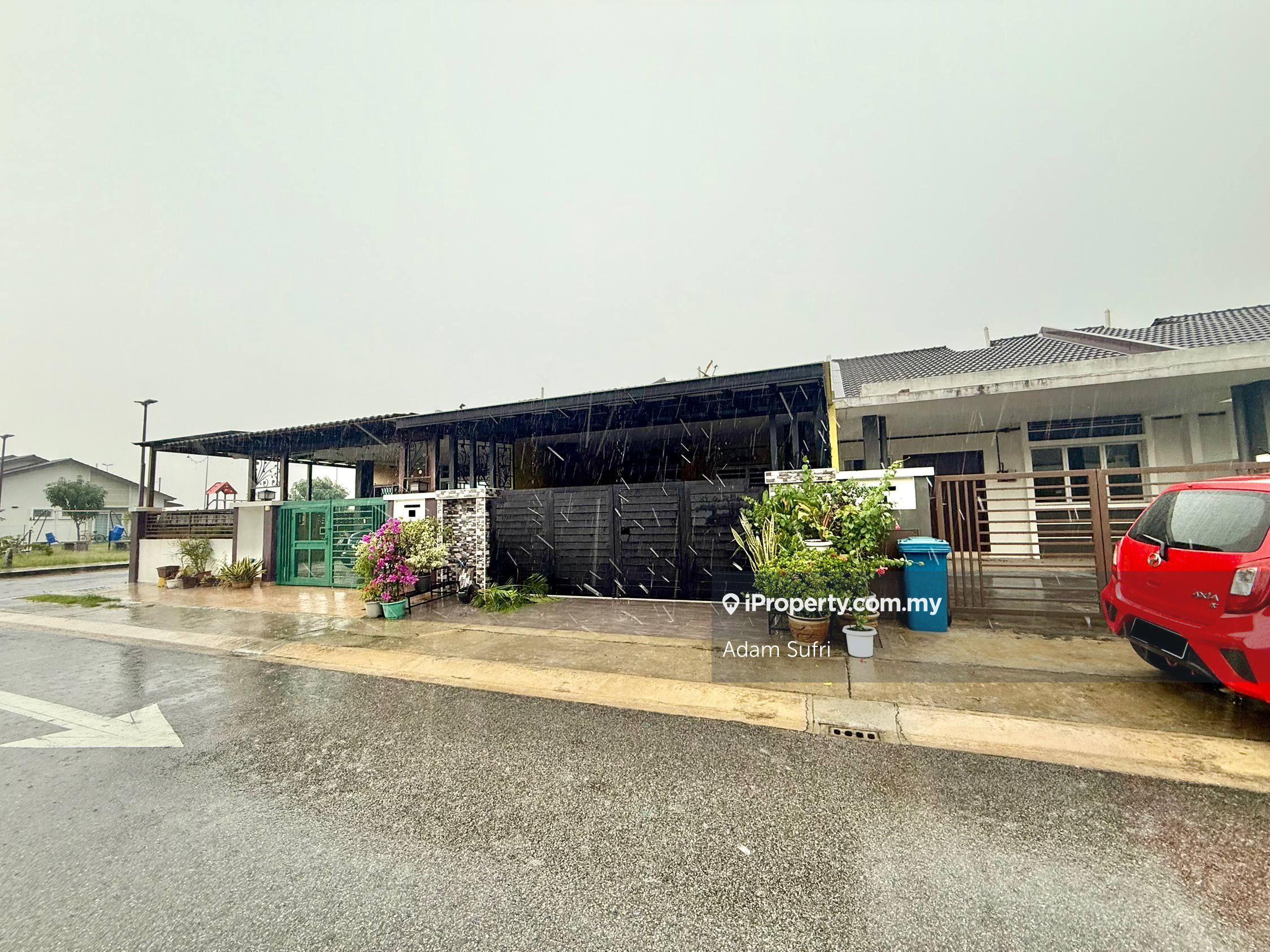 Single Storey Terrace Kg. Lombong @ Seksyen 29, Shah Alam