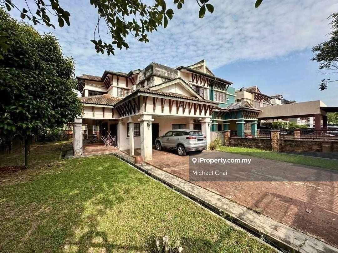 Bukit Jelutong Conner House For Sale