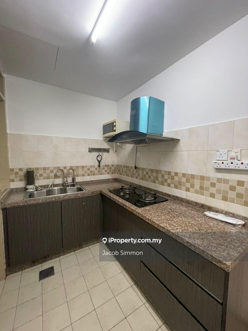 Breezy Apartment on hills_ Cozy area witl low density (250 units only)