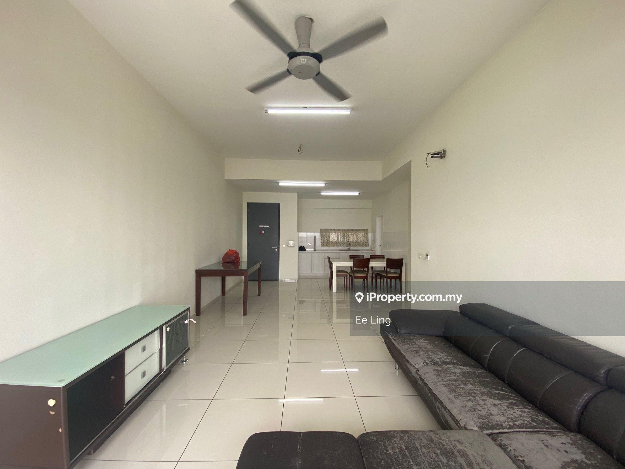 Elevia residence condo puchong tasik prima for sale,1200sqft,2 carpark