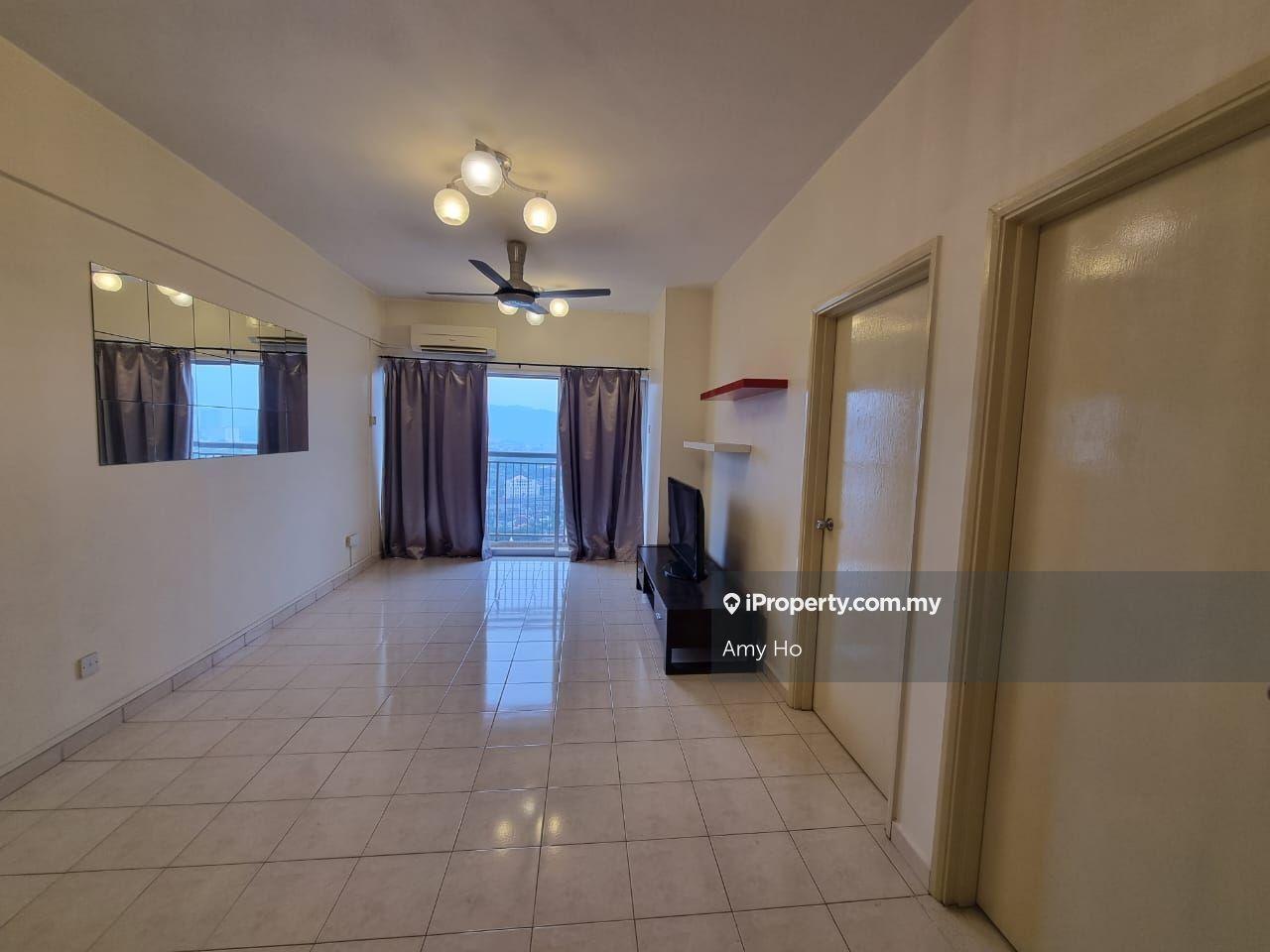 Freehold Plaza Medan Putra Partial furnished well kept unit vacant now