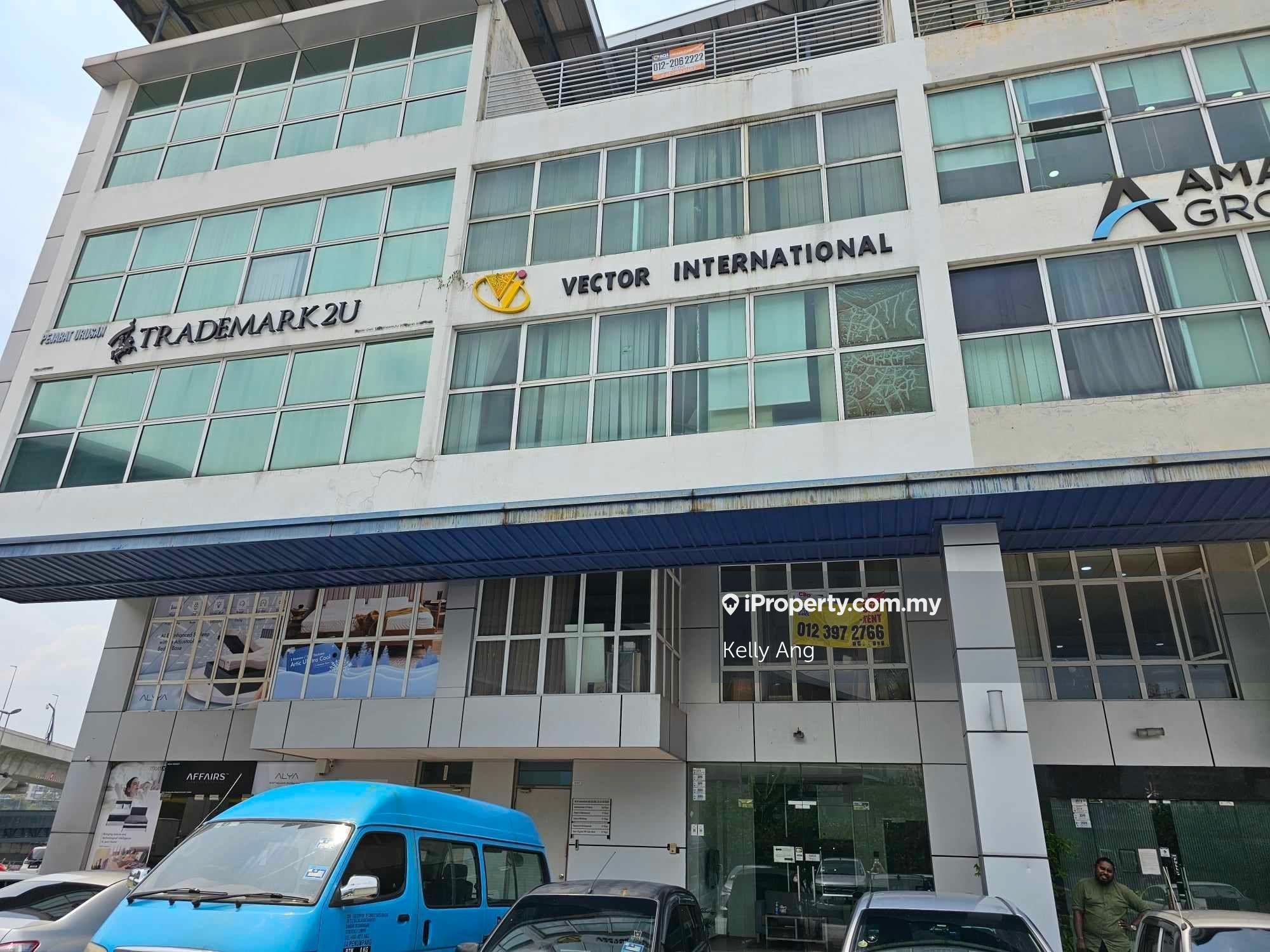 Bandar Sri Damansara, 5 Storey Office Building
