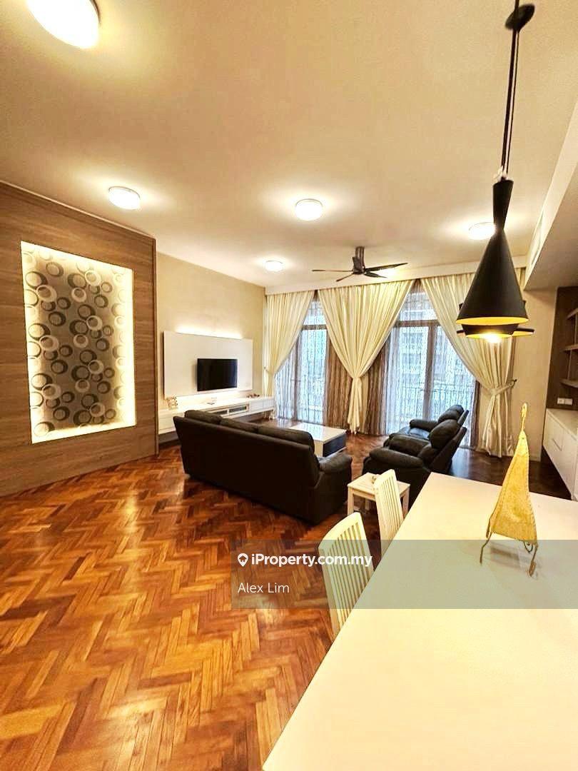 Quayside Condominium For Rent !!