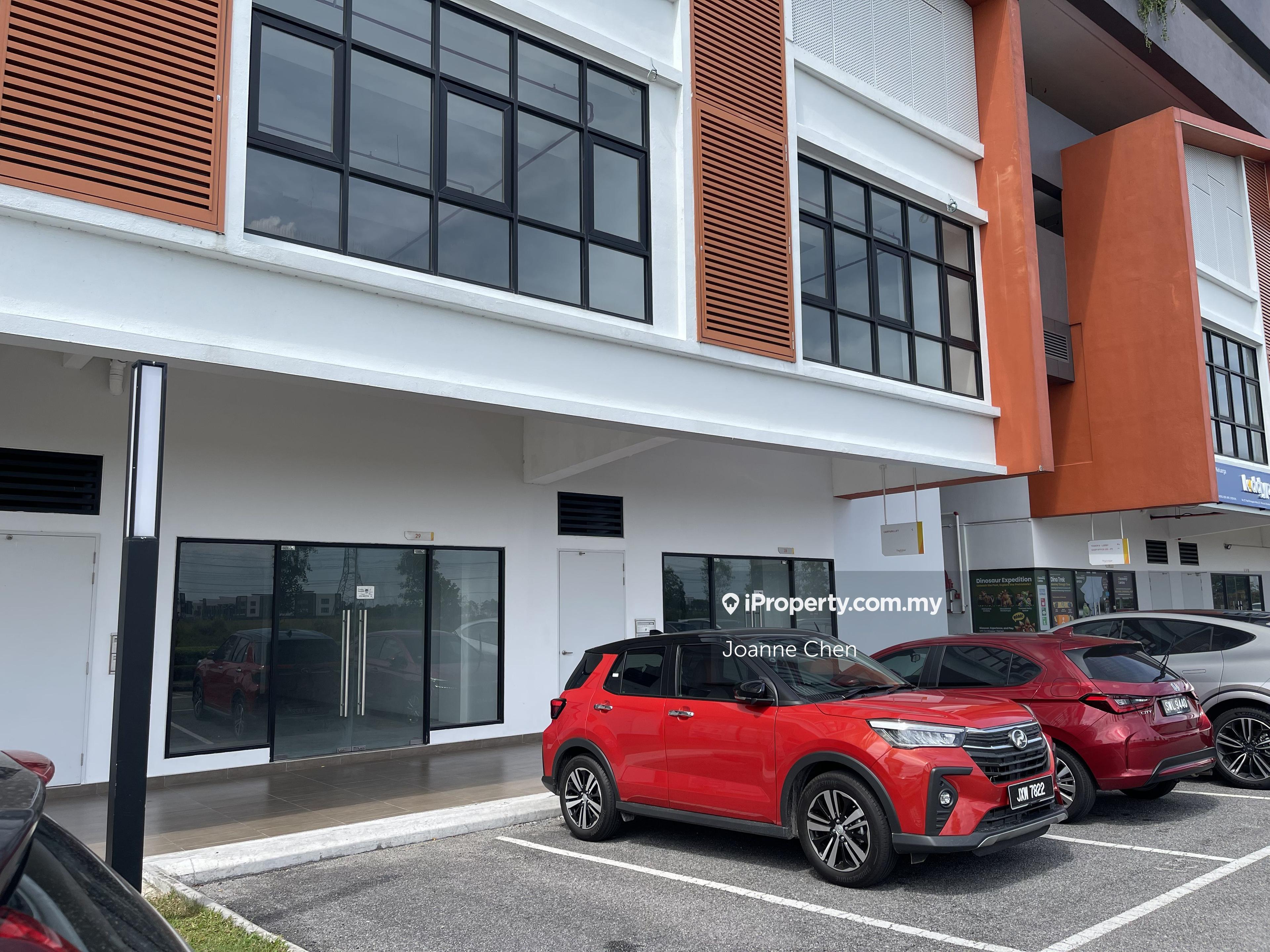 2 storey Shops, Twentyfive 7, facing main road, Gamuda Kemuning