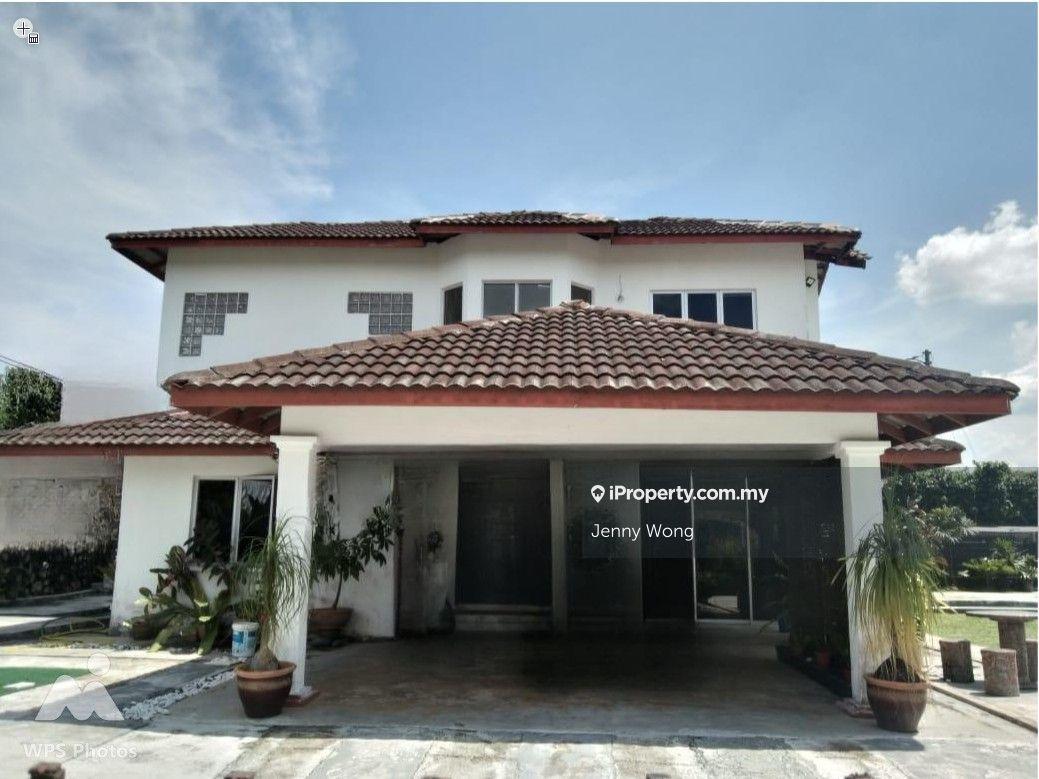 Rasah Kemayan Bungalow Corner Lot