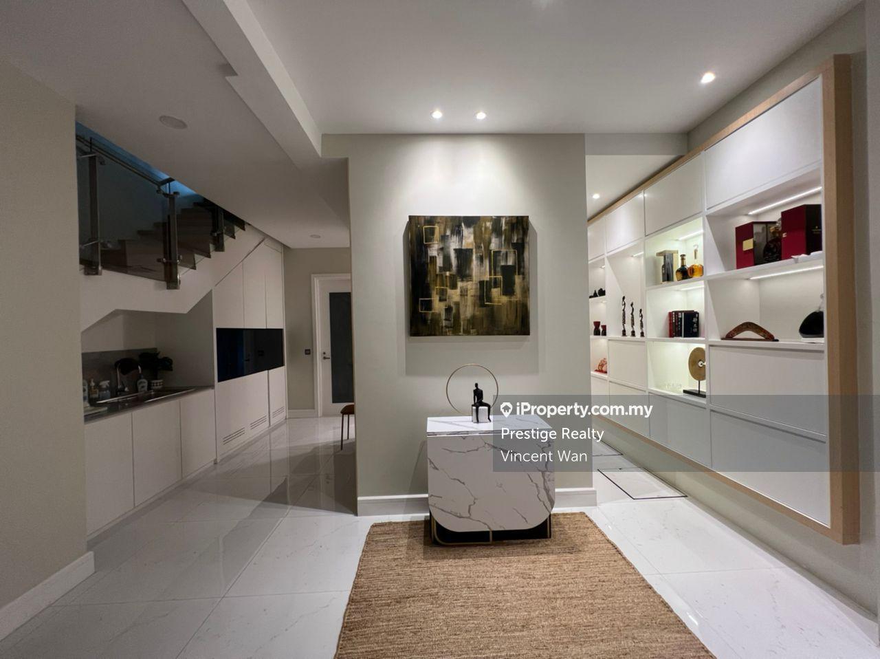 Townhouse for Sale