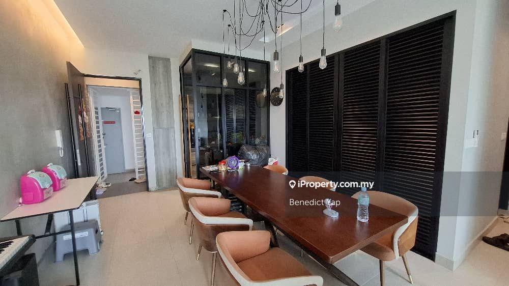 Johor Bahru Town Renovated 3 Bed Rooms Twin Galaxy 