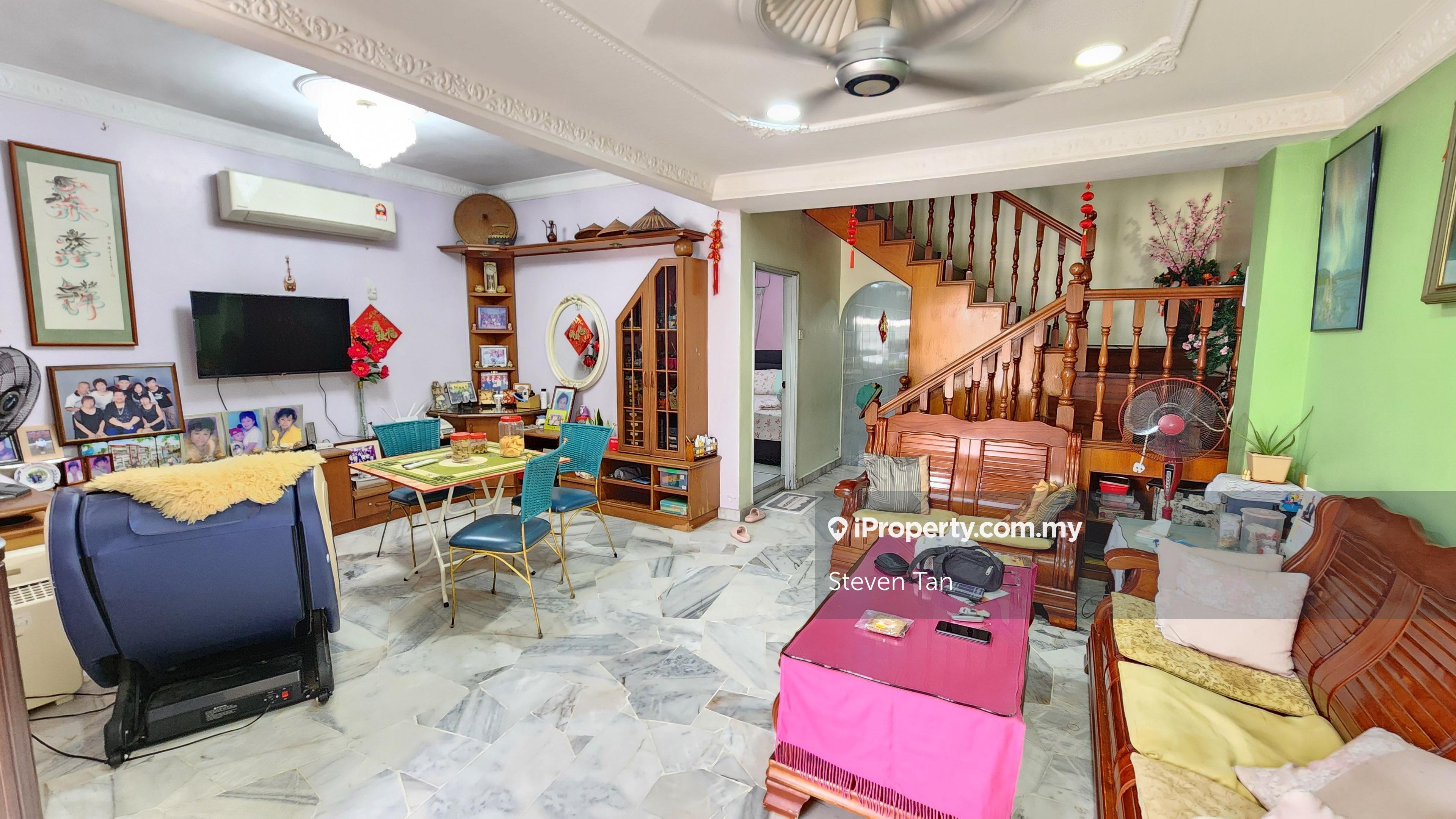 Renovated & Extend 2 Storey Terrace House For Sale Bandar Puchong Jaya
