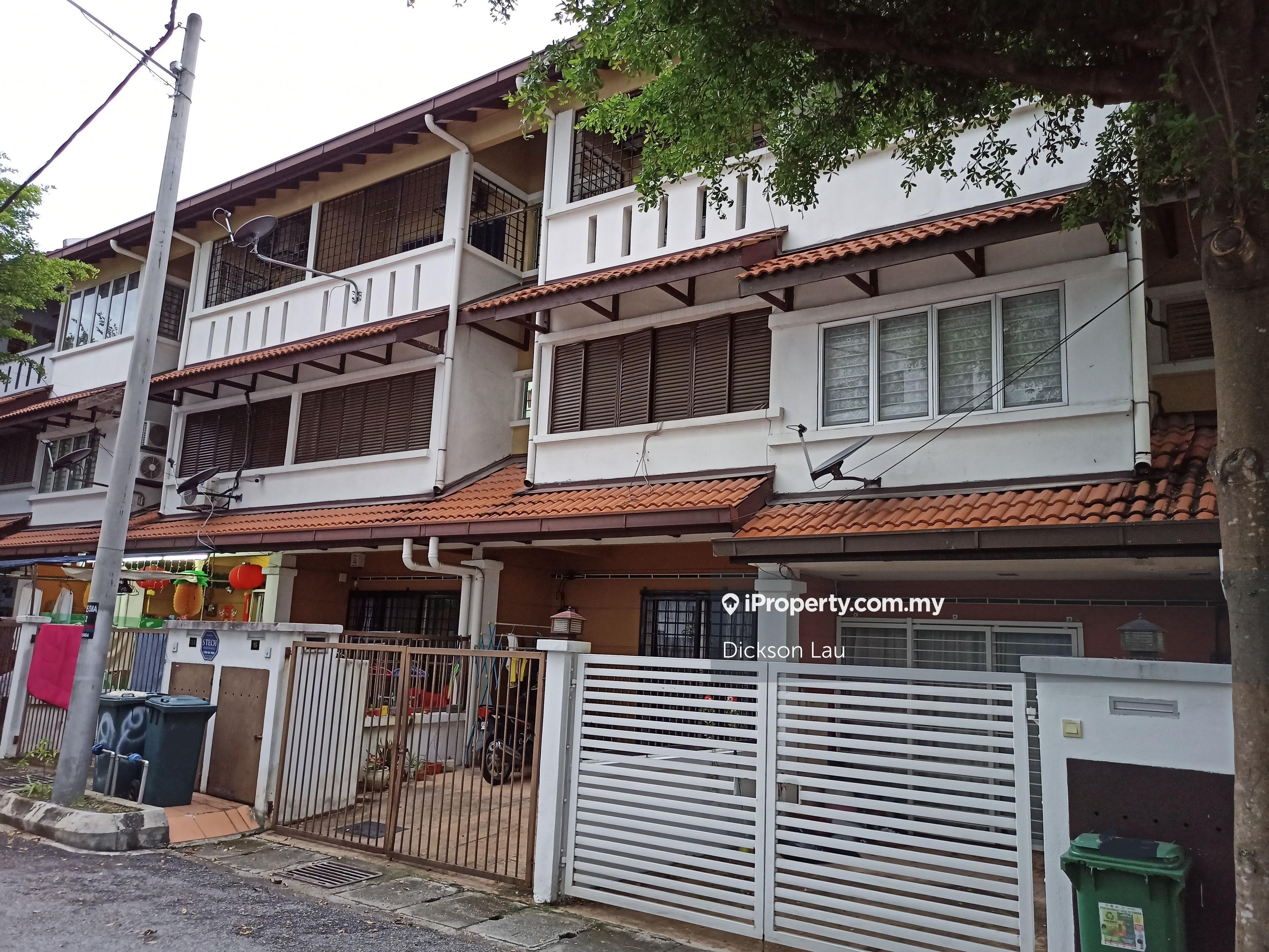 3 storey smaller size terrace house at Taman Sri Sinar