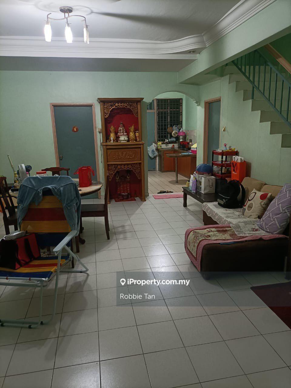 Pulai Jaya House For rent
