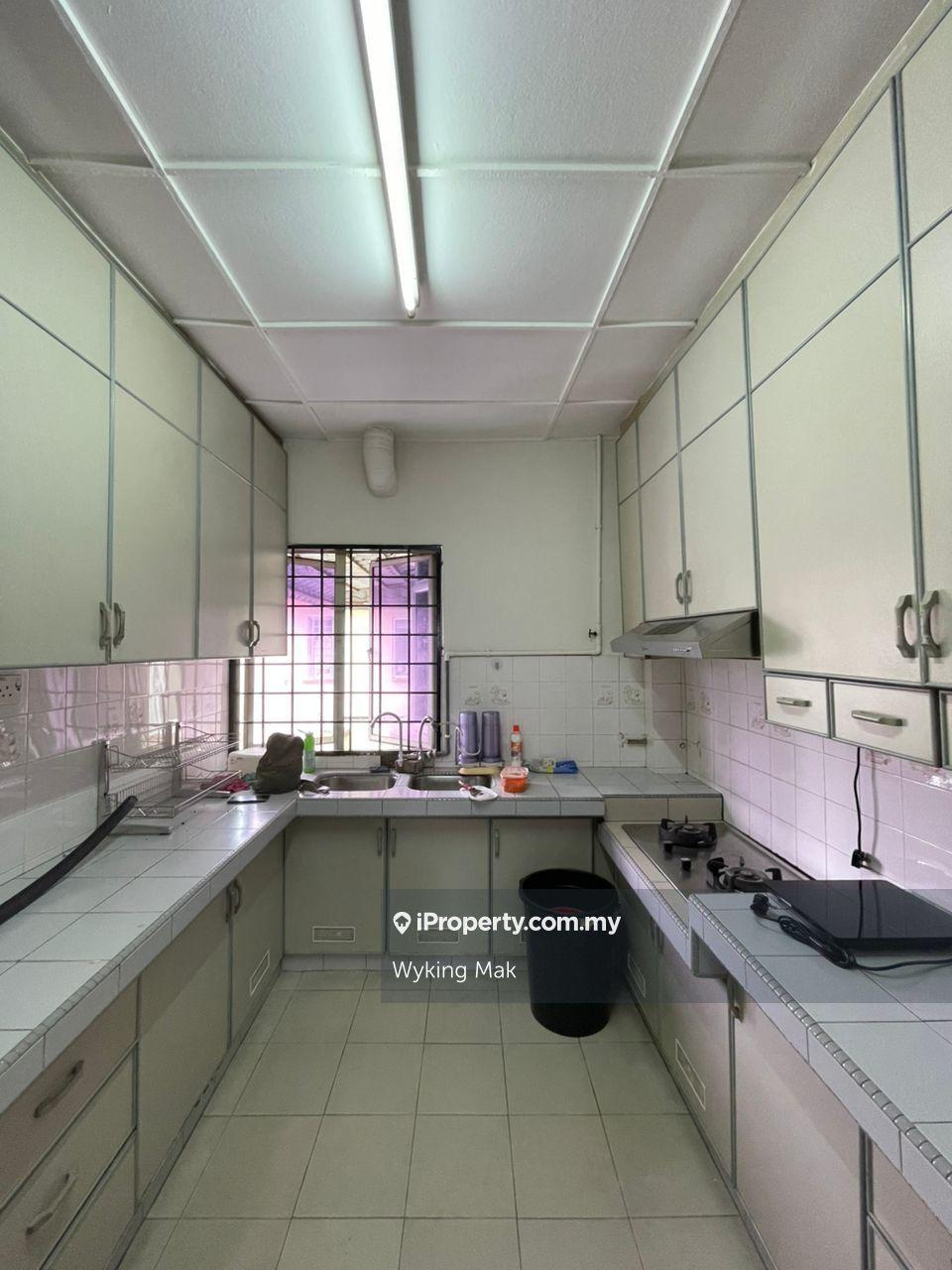 Newly Refurbished House, near Setapak Sentral Mall and TARC