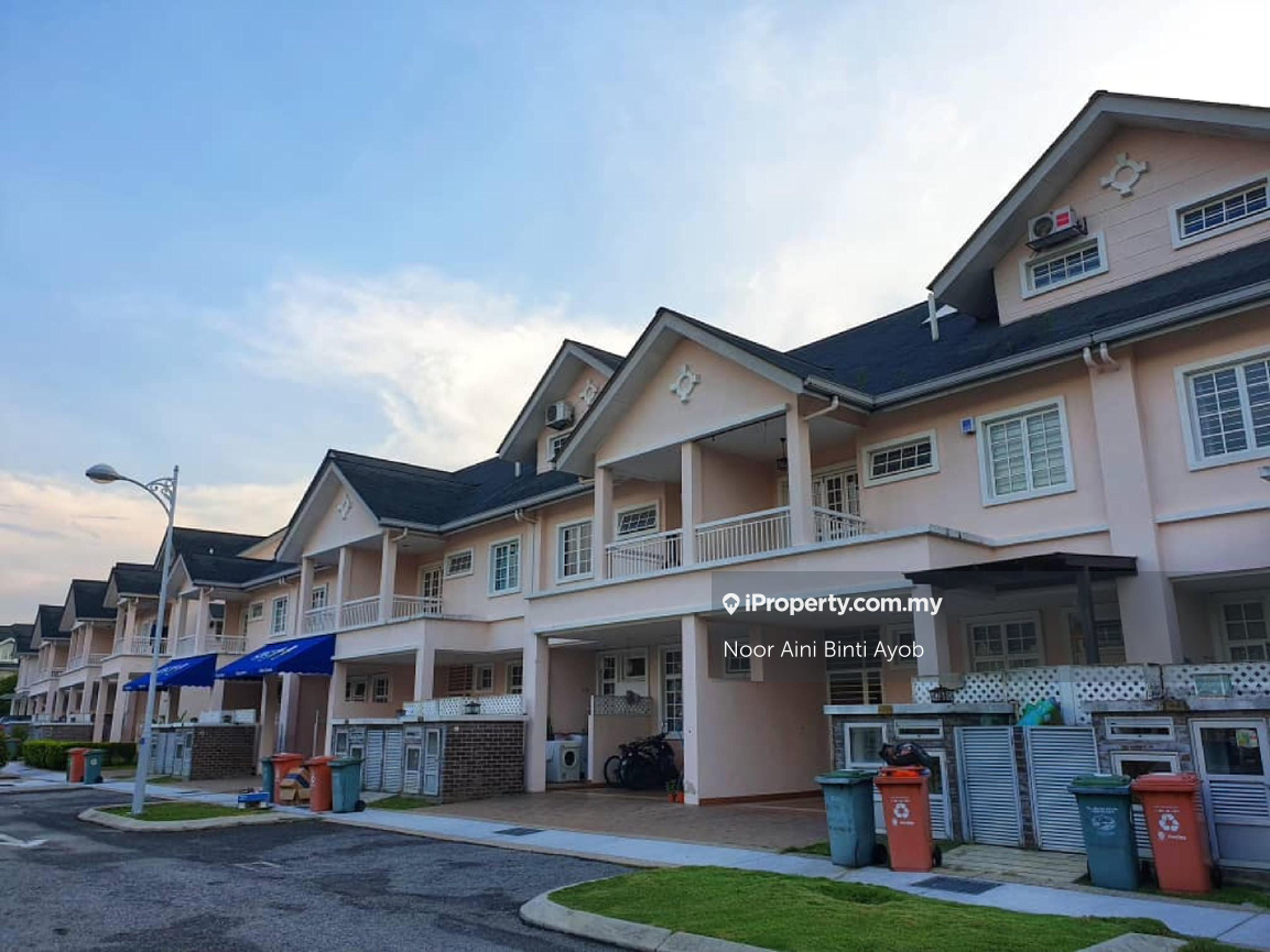 Endlot New Hampshire Presint 18 Putrajaya 2 Storey Terrace House