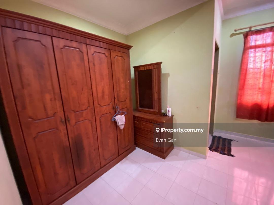 Below Value Rm100k Freehold 2 Storey Saujana Indah Bukit Katil Melaka