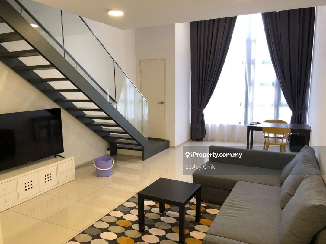 Walk distance to MRT and move in condition